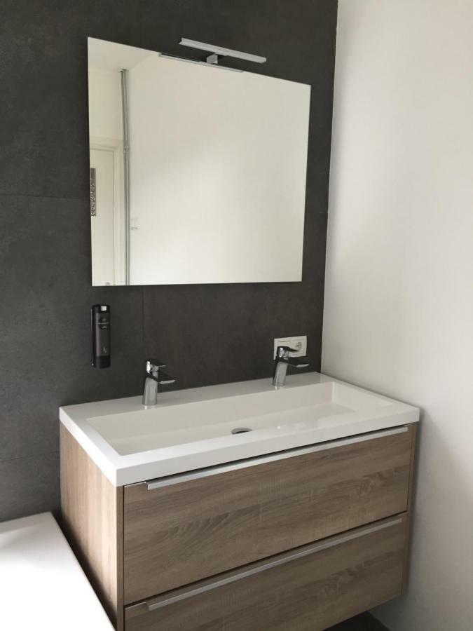 Bed And Breakfast Loft24 Херлен Экстерьер фото